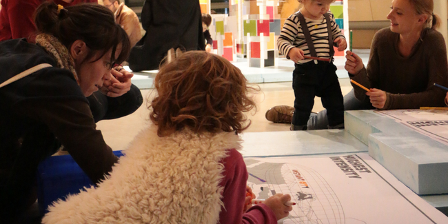 Journée mondiale du coloriage au FRAC d'Orléans