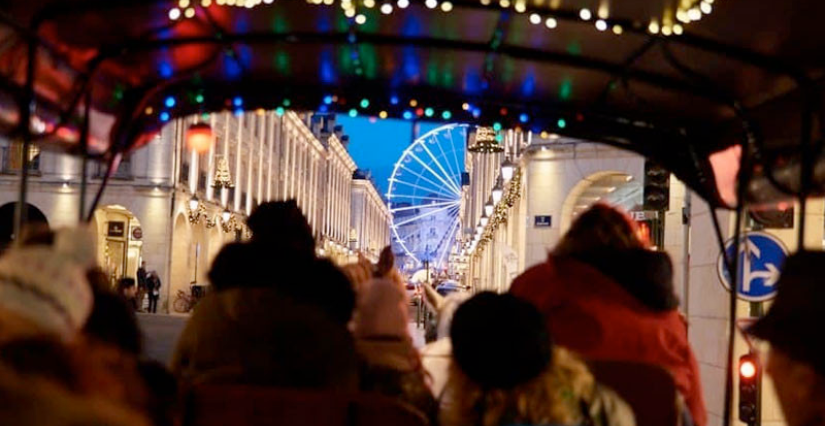 La calèche de Noël : un brin de magie dans les rues d'Orléans !