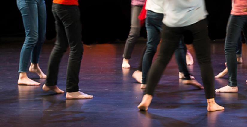 Atelier de danse africaine du Mali au théâtre de la Tête Noire à Saran