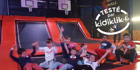 Un Anniversaire trampoline et/ou Jeux en Réalité Virtuelle à Jump Virtual Arena à Orléans