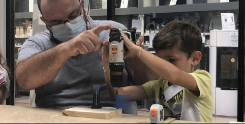 Ateliers bricolage enfant pour Halloween chez Leroy Merlin Orléans