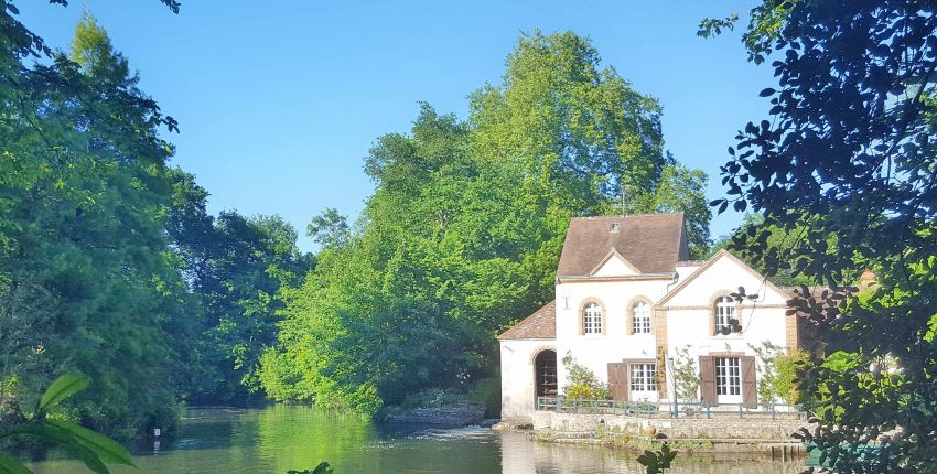 Spectacle des vacances au P'tit Théâtre du Poutyl à Olivet Kidiklik